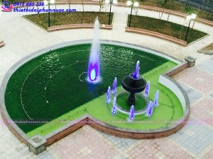 Đài phun nước hình bán nguyệt Đại học Thành Đô 6