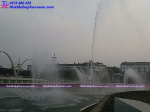 Đài phun nước phao nổi 3