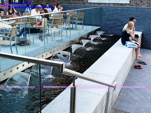 Đầu phun nước hình quạt 4