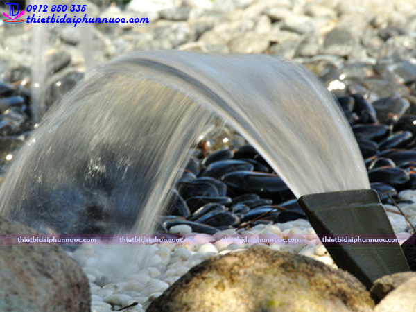 Đầu phun nước hình quạt 6