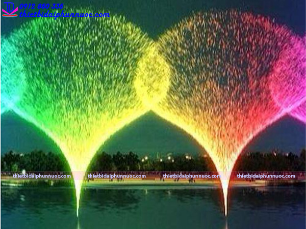 Vòi phun nước biến hình 3