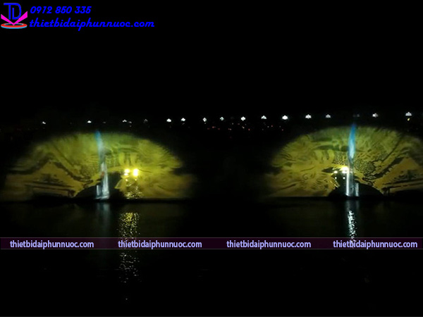 Vòi phun màn nước trình chiếu 2